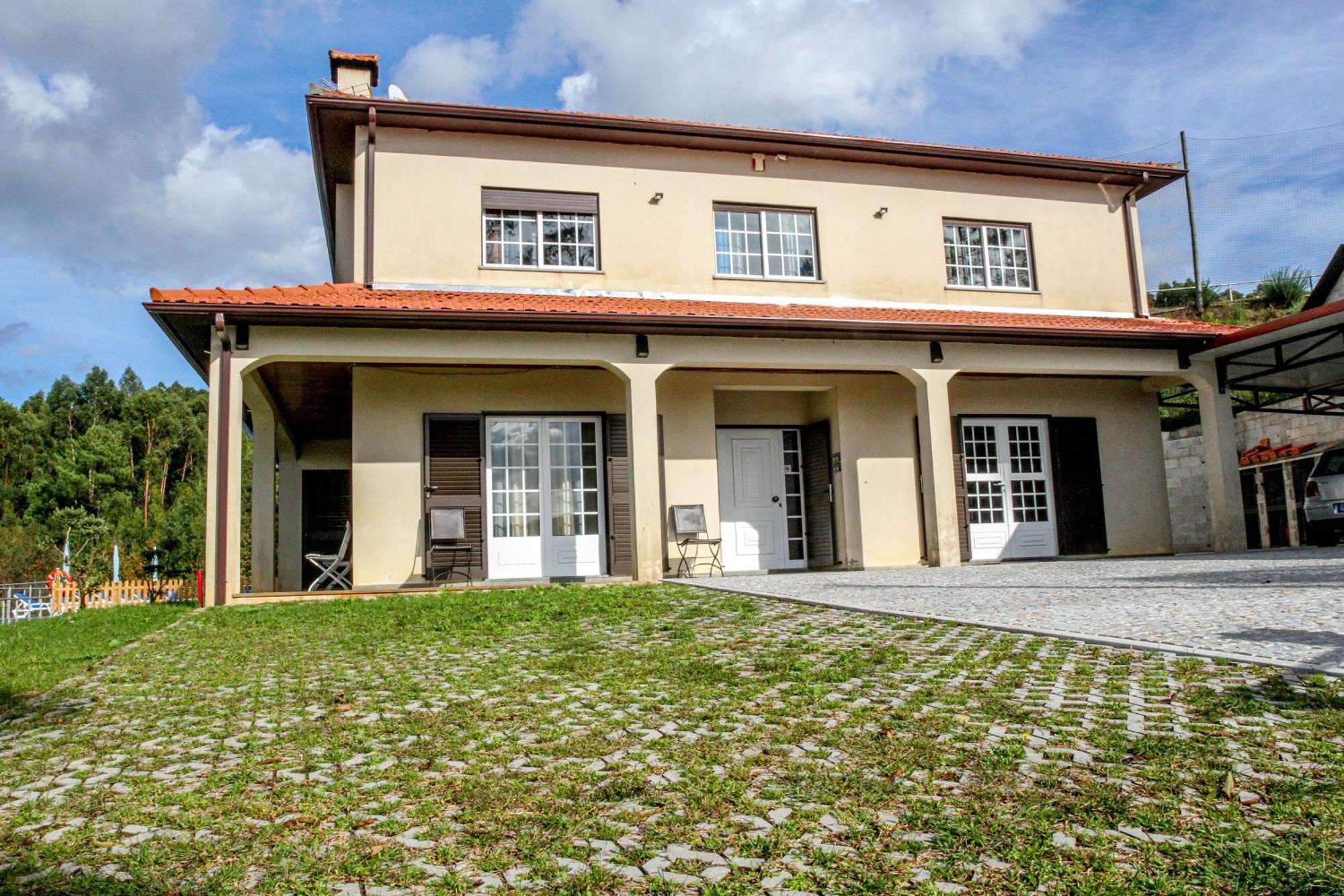 Martins House Quartos Arouca Dış mekan fotoğraf